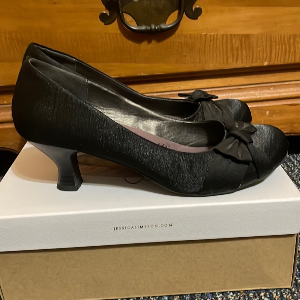 black dress shoes with 2.5 inch heel